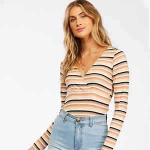 BILLABONG WOMEN’S TAKING TIME KNIT TOP / SIZE L